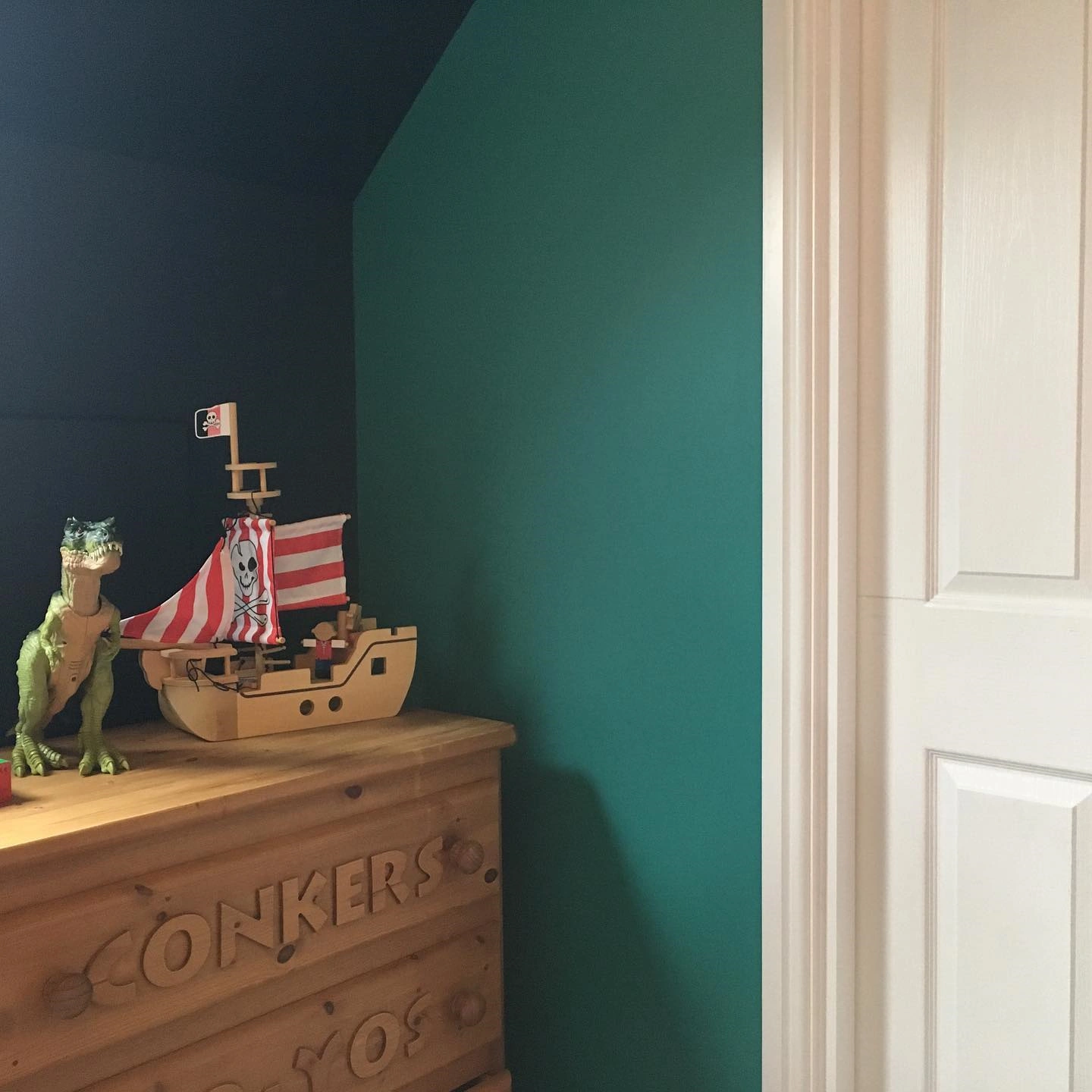 Bedroom Grant